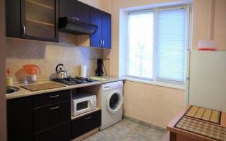 1-room apartment, for a long time, 35 m2, 4/5 floor