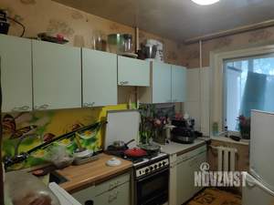 2-room apartment, for a long time, 52m2, 4/9 floor