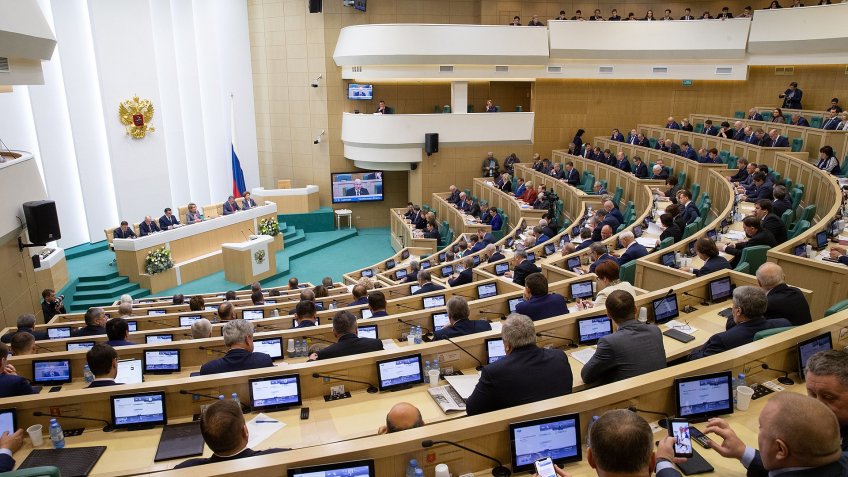 Federation Council ratified friendship treaties with LPR and DPR